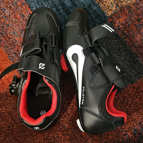 Peloton Black and Red Cycling Shoes - Picture 1 of 4